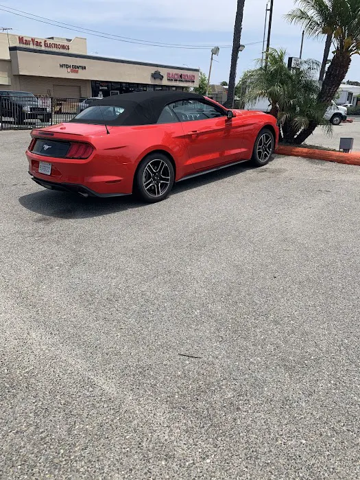 Avis Car Rental Picture 3