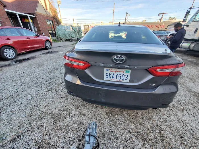 Avis Car Rental Picture 2