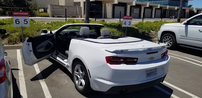 Avis Car Rental Picture 9