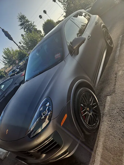 PRINCE CAR RENT LA. Picture 2