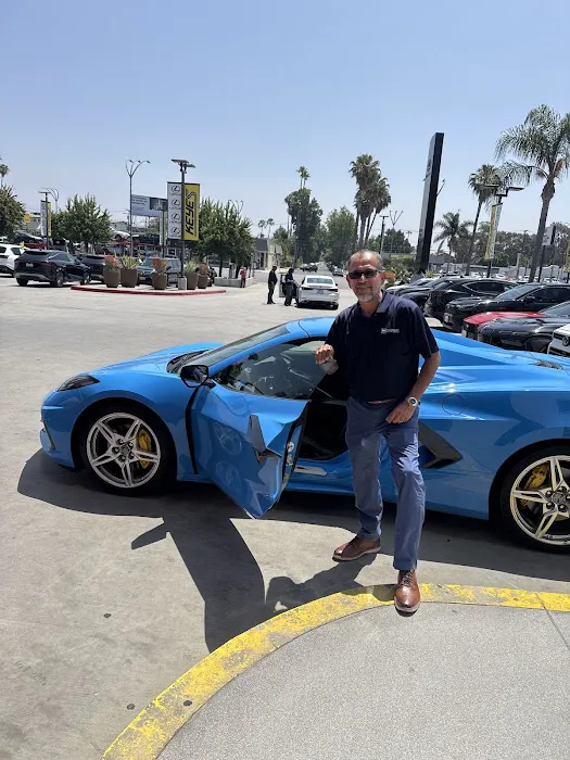 Midway Car Rental Van Nuys Picture 5