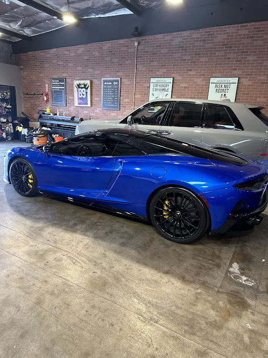 DRIVE LA - Luxury Car Rental | Exotic Car Rental in Los Angeles Picture 2