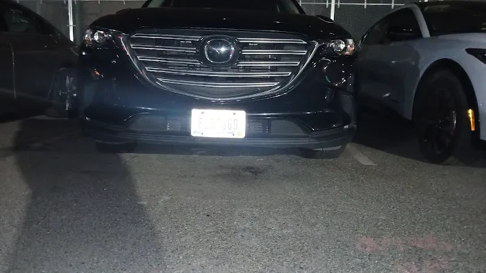 Avis Car Rental Picture 1