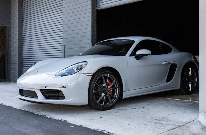 Hexotic Luxury Car Rental Picture 5