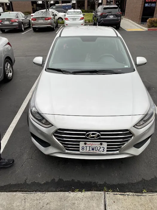Stop-N-Go Rent-A-Car Picture 5
