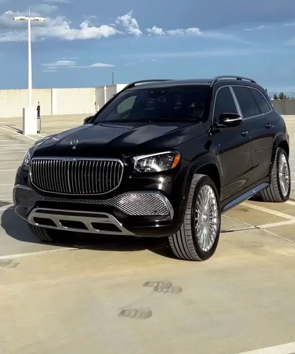 Top Shelf Luxury Car Rentals Picture 9