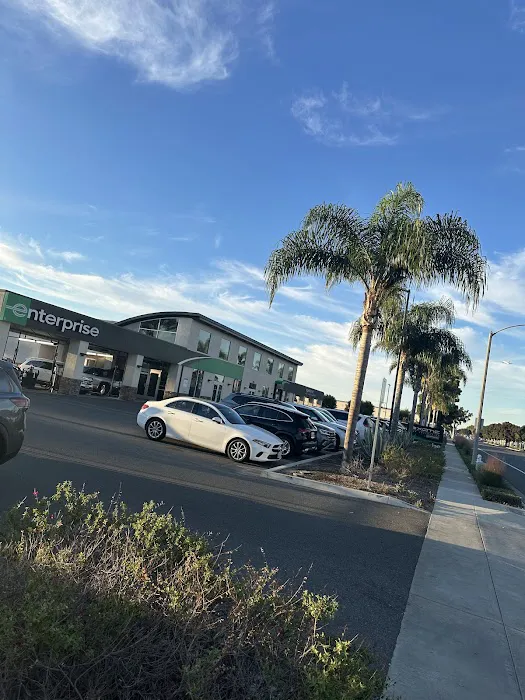 Enterprise Rent-A-Car Picture 7