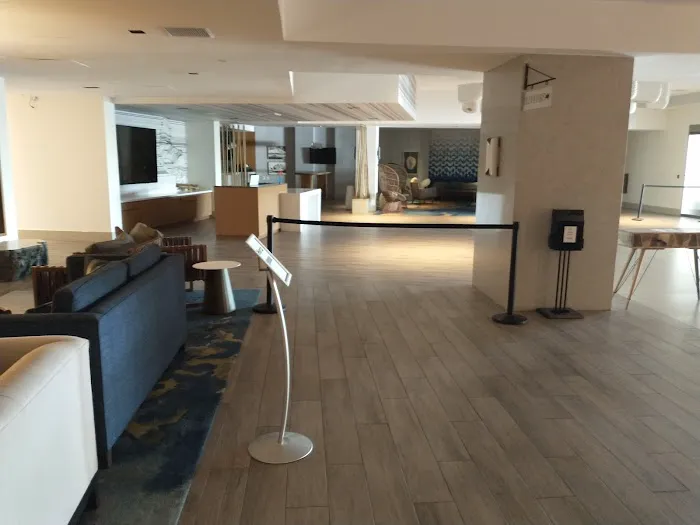 Hertz Car Rental - Newport Beach - Birch Street Picture 5