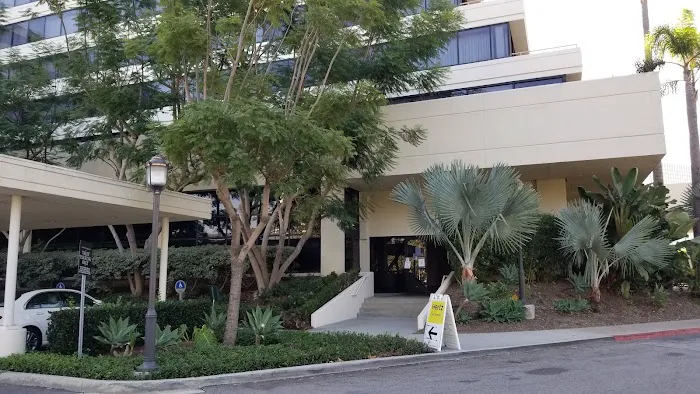 Hertz Car Rental - Newport Beach - Birch Street Picture 7