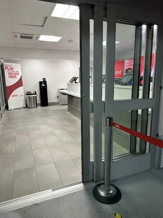 Avis Car Rental Picture 7