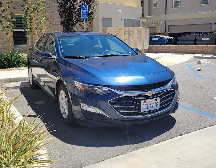 Enterprise Rent-A-Car Picture 2