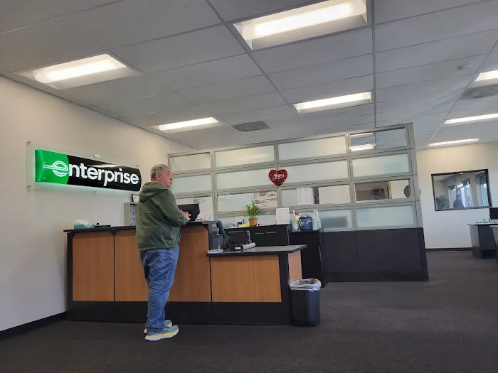 Enterprise Rent-A-Car Picture 7