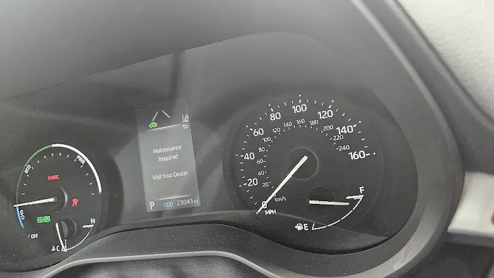 Avis Car Rental Picture 1