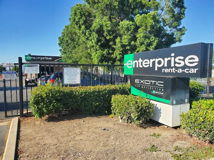 Enterprise Rent-A-Car Picture 3