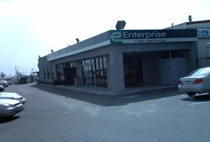 Enterprise Rent-A-Car Picture 9