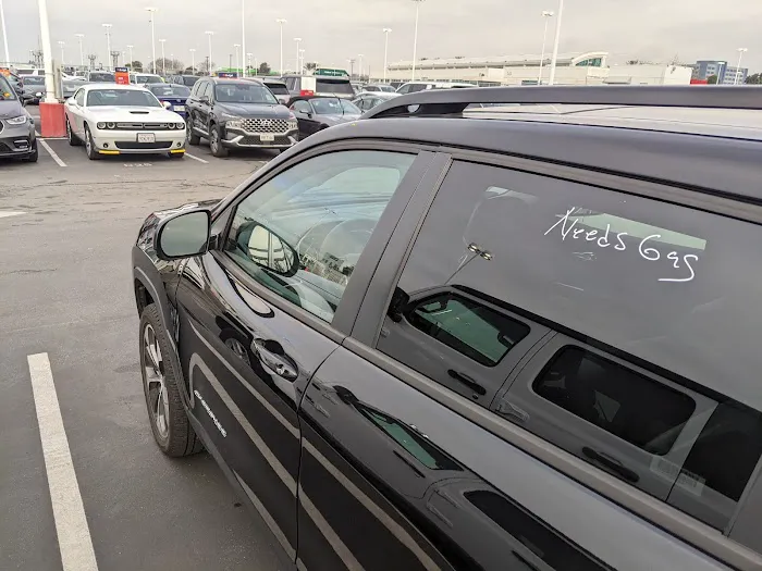 Avis Car Rental Picture 10