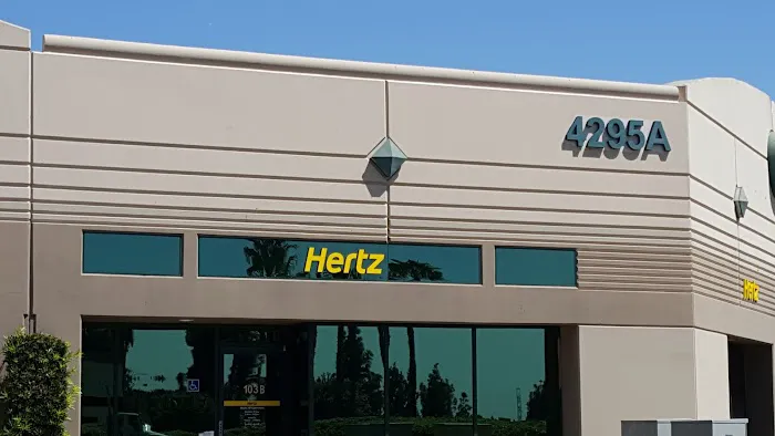 Hertz Car Rental - Ontario - East Jurupa Street Picture 5