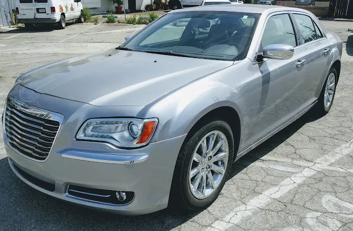 Car Rentals Picture 2