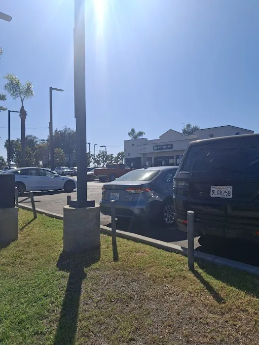 Enterprise Rent-A-Car Picture 3