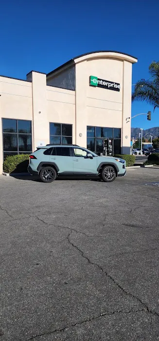 Enterprise Rent-A-Car Picture 7