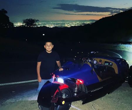 Vibez Auto Rentals