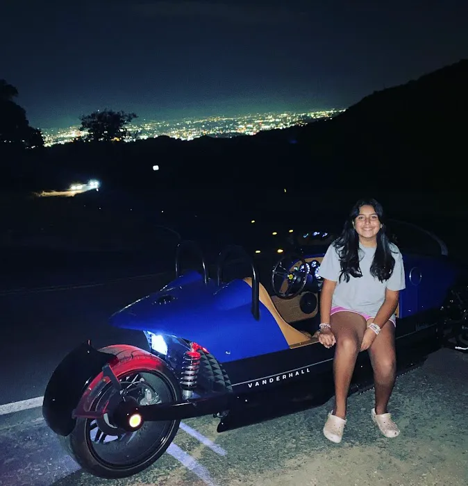 Vibez Auto Rentals Picture 2
