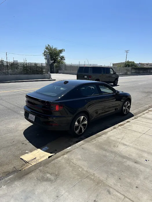 Hertz Car Rental - Reseda - Reseda Boulevard Picture 4