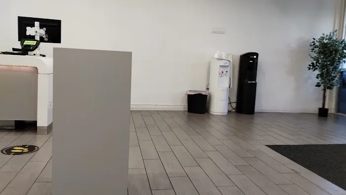 Hertz Car Rental - Northridge - Devonshire Boulevard Picture 6