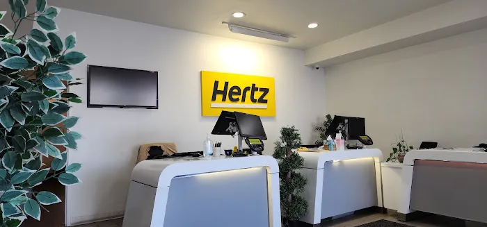 Hertz Car Rental - Northridge - Devonshire Boulevard Picture 8