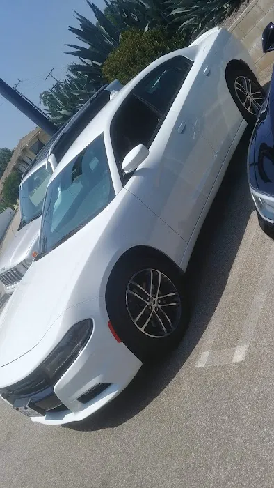 Enterprise Rent-A-Car Picture 7