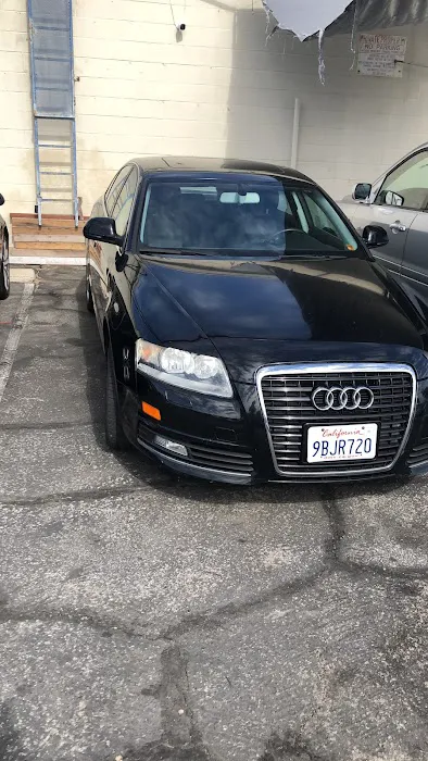 City Ride Car Rental Picture 8
