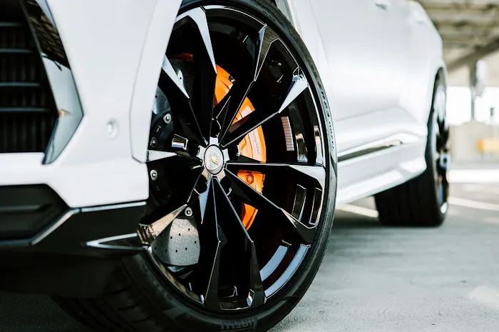 Swift Auto Club Picture 8