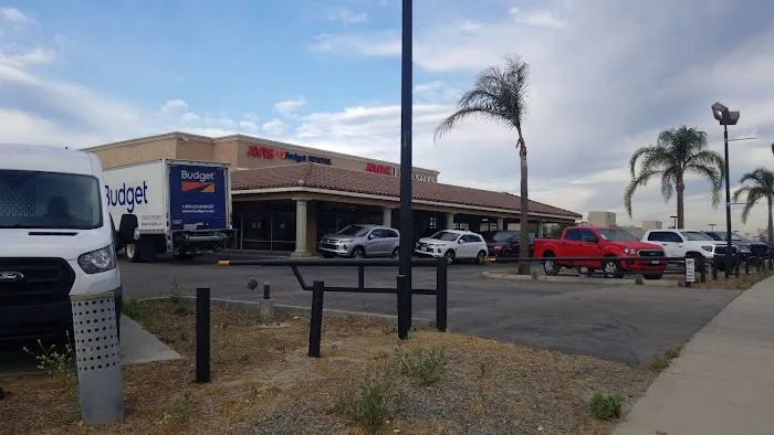 Avis Car Rental Picture 2