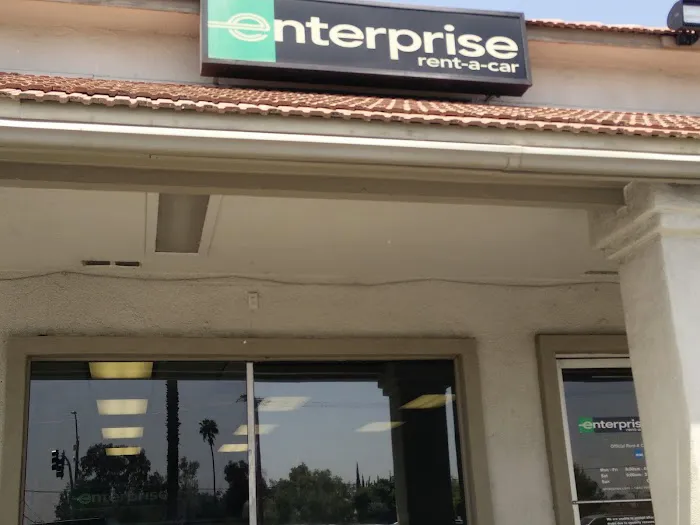 Enterprise Rent-A-Car Picture 4