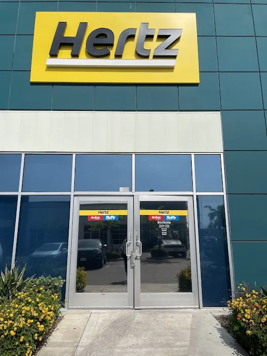 Hertz Car Rental - San Bernardino - Camino Real Picture 3