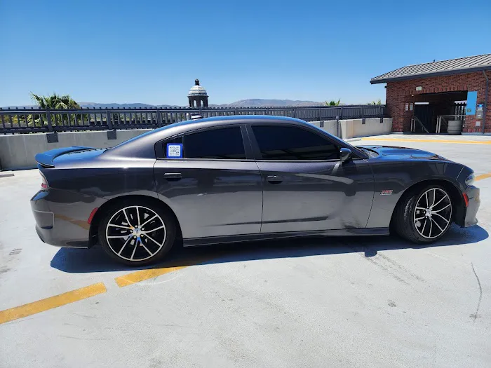 Milez Rentals Picture 3