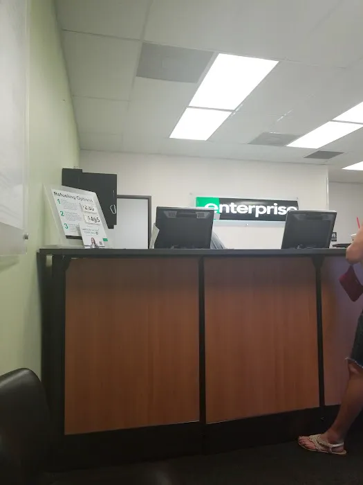 Enterprise Rent-A-Car Picture 4