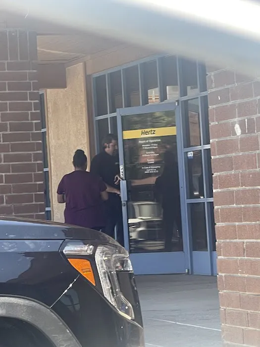 Hertz Car Rental - Temecula - Jefferson Avenue Picture 7