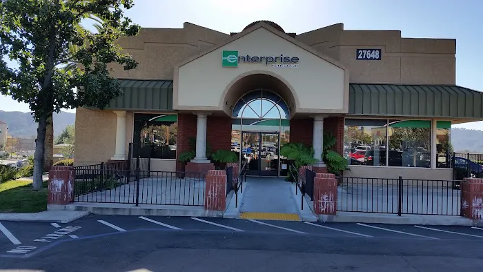 Enterprise Rent-A-Car Picture 1