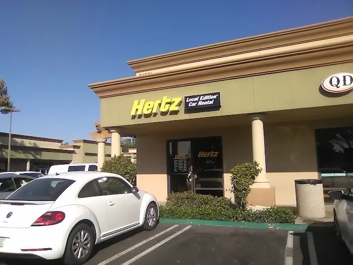 Hertz Car Rental - Mission Viejo - Via Fabricante Picture 5