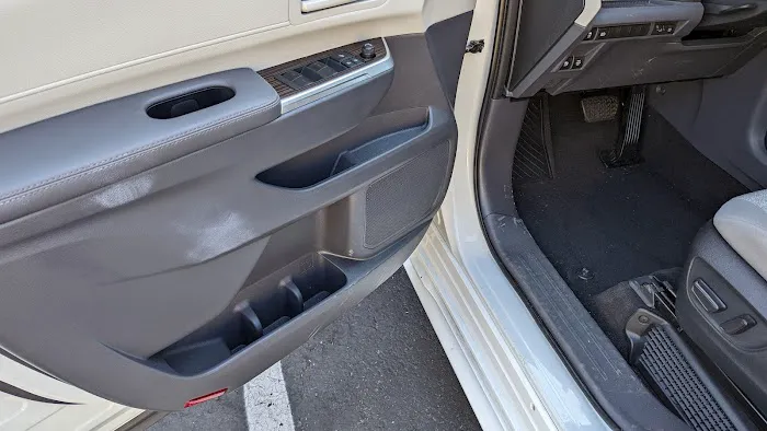 Avis Car Rental Picture 5