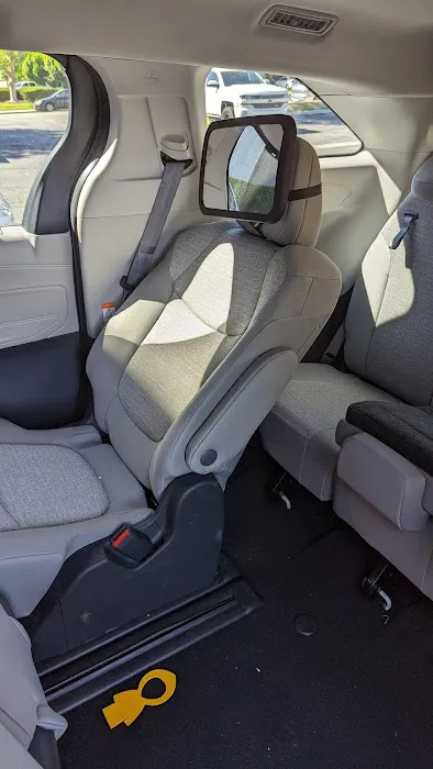 Avis Car Rental Picture 7