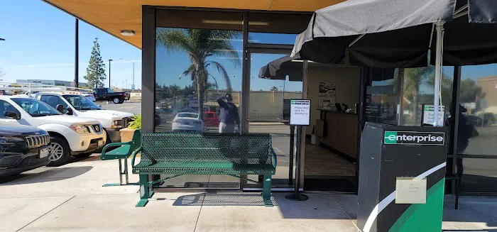 Enterprise Rent-A-Car Picture 8