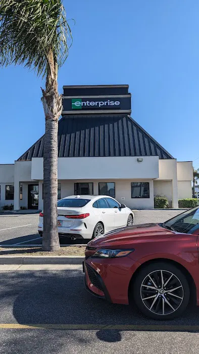Enterprise Rent-A-Car Picture 1