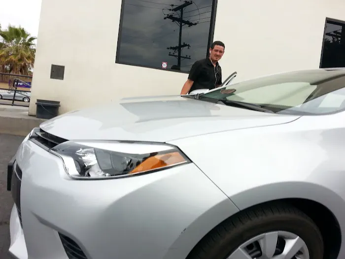 Enterprise Rent-A-Car Picture 7