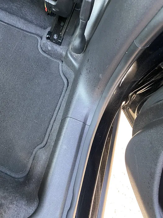 Avis Car Rental Picture 9