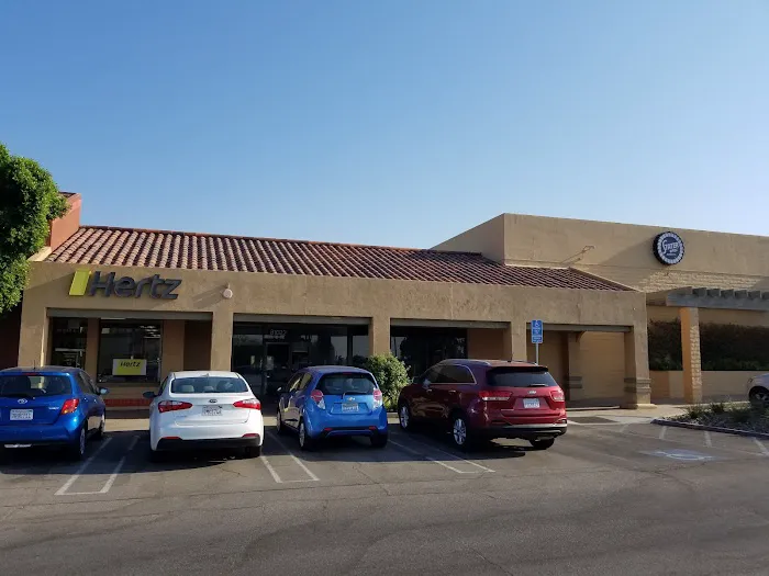 Hertz Car Rental - Indio - Hwy 111 Picture 6