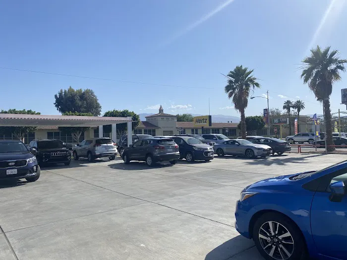 Hertz Car Rental - Indio - Hwy 111 Picture 4