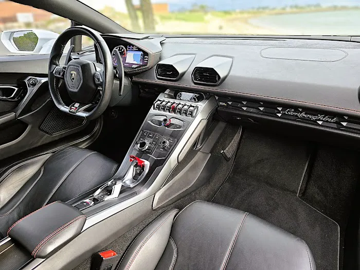 Boston Exotic Rentals Picture 3