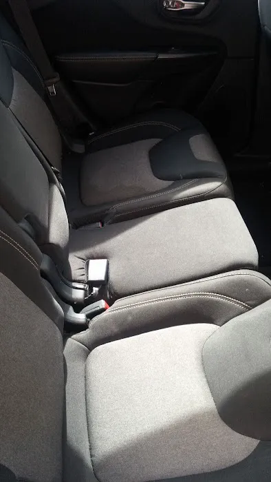 Avis Car Rental Picture 8